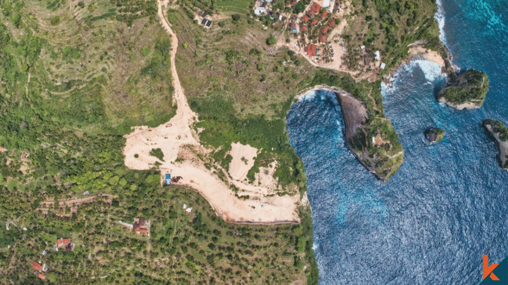 Incroyable terrain au sommet d'une falaise à Nusa Penida à vendre