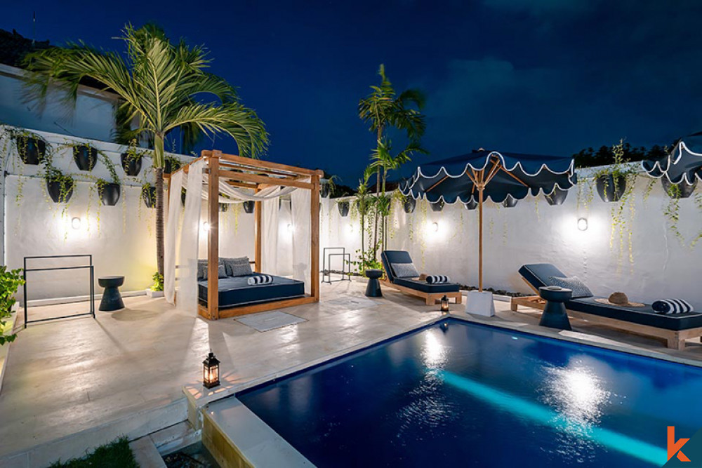 Dijual Villa Mewah Modern Lima Kamar Tidur di Seminyak