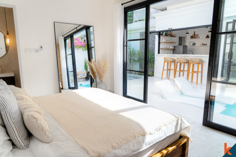 Villa moderne et minimaliste neuve de trois chambres à vendre à Canggu
