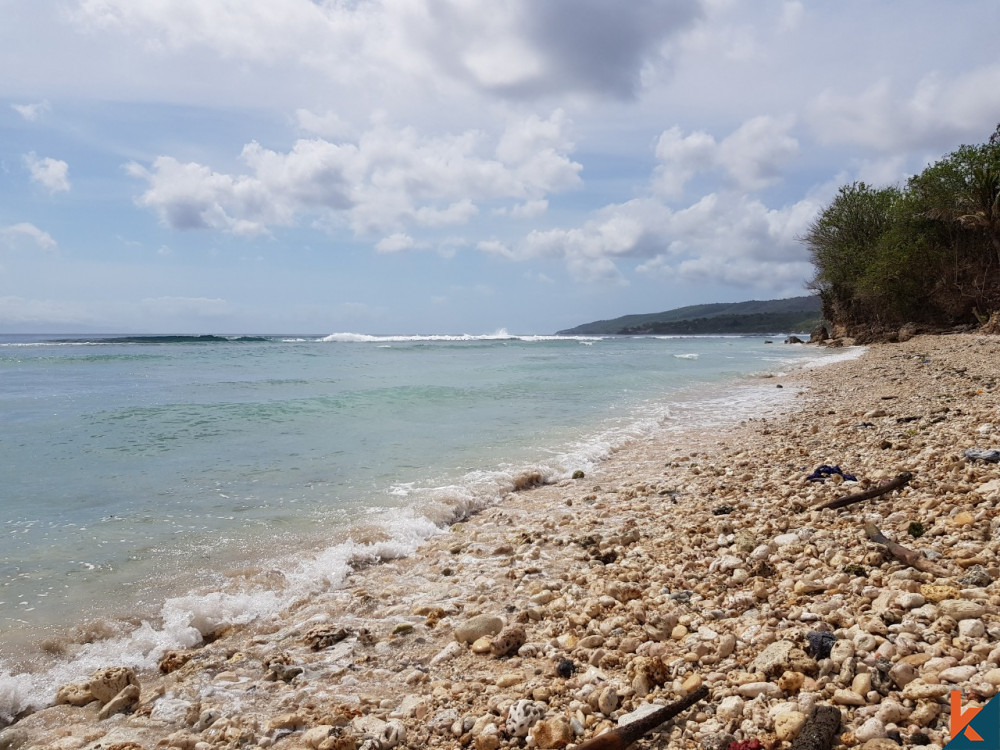 Tanah Tepi Pantai Menakjubkan 17 Are di Nusa Penida Dijual