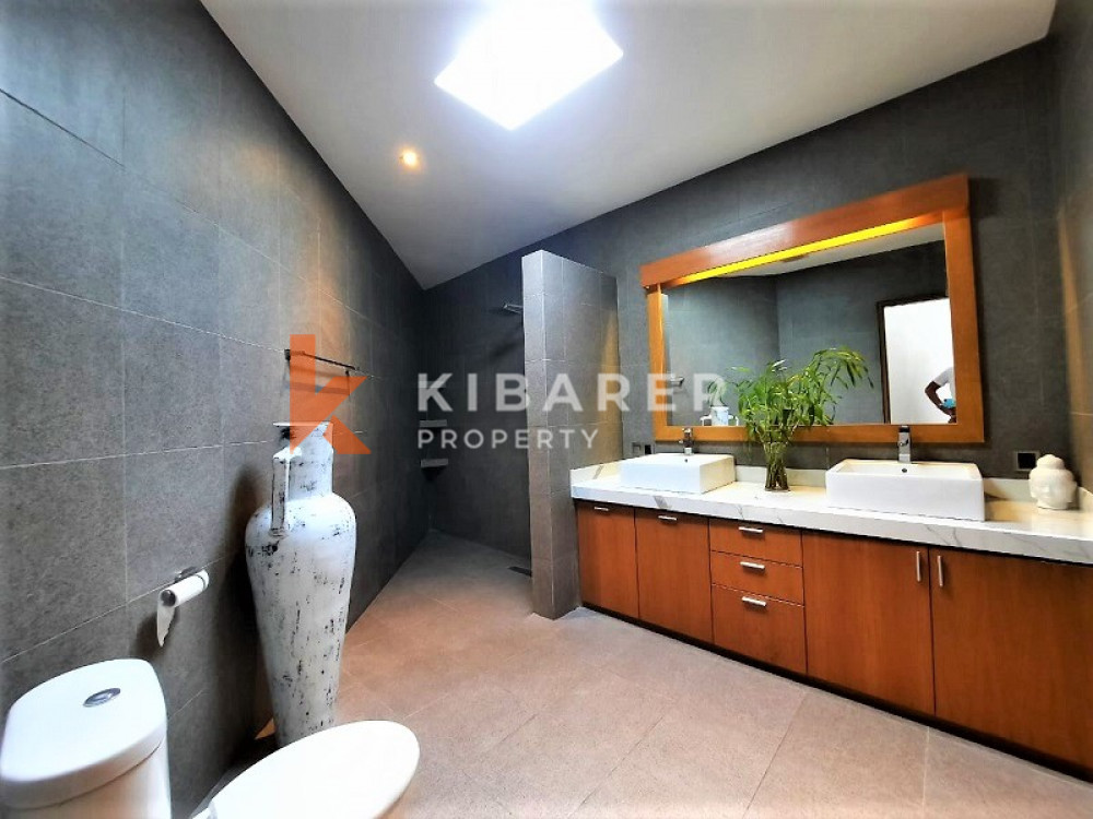 Amazing Newly Renovated Three Bedrooms Enclosed Living Villa In Kerobokan (AVAILABLE 20 JUNE 2026)