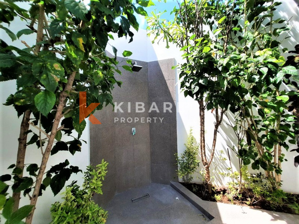 Amazing Newly Renovated Three Bedrooms Enclosed Living Villa In Kerobokan (AVAILABLE 20 JUNE 2026)