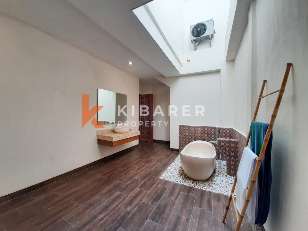 Vila 3 Kamar Tidur yang Nyaman di daerah yang indah di Buduk