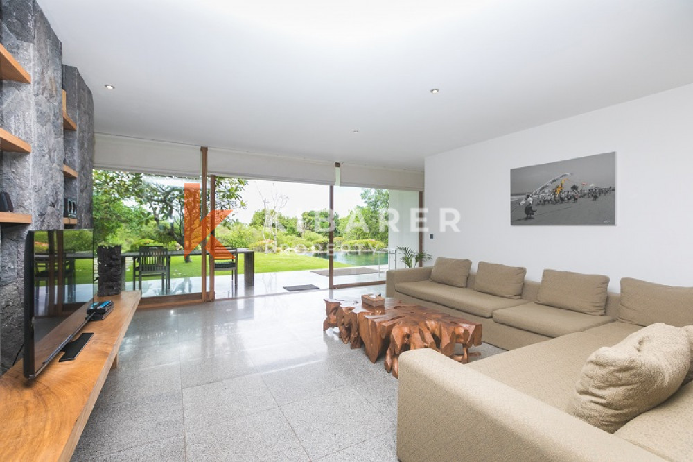 Amazing Three Bedrooms Closed Living Villa In Balangan(available on 24th september )