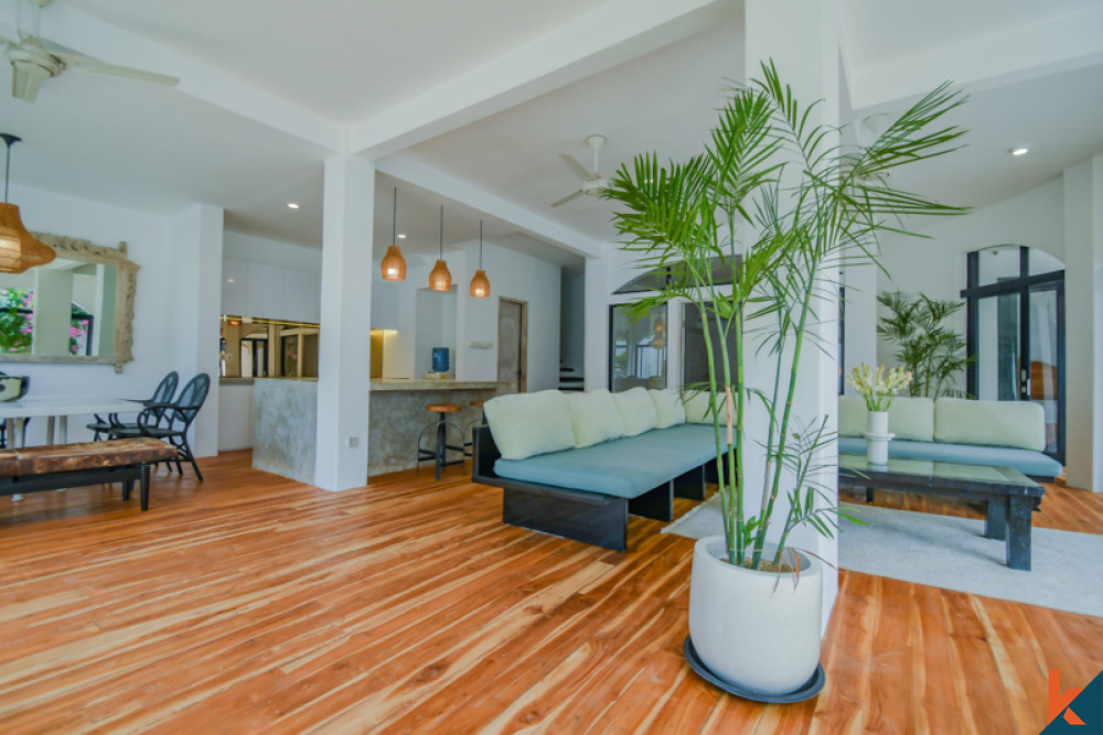 Stylish Five Bedrooms Villa for Sale in Prime Location of Seminyak