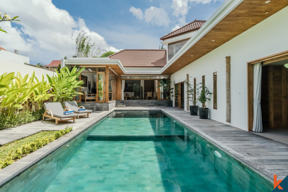 Brand New Three Bedrooms Villa With Amazing View for Sale in Canggu