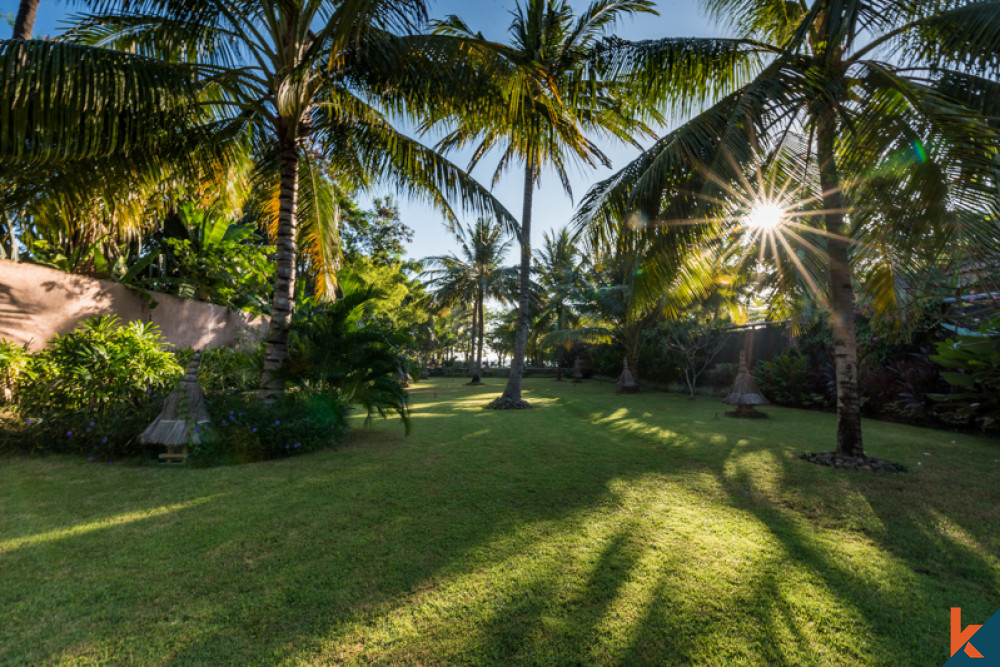 Absolute Beachfront Amazing Villa for Sale close to Gili Islands