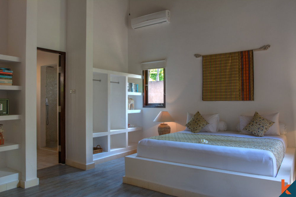 Absolute Beachfront Amazing Villa for Sale close to Gili Islands