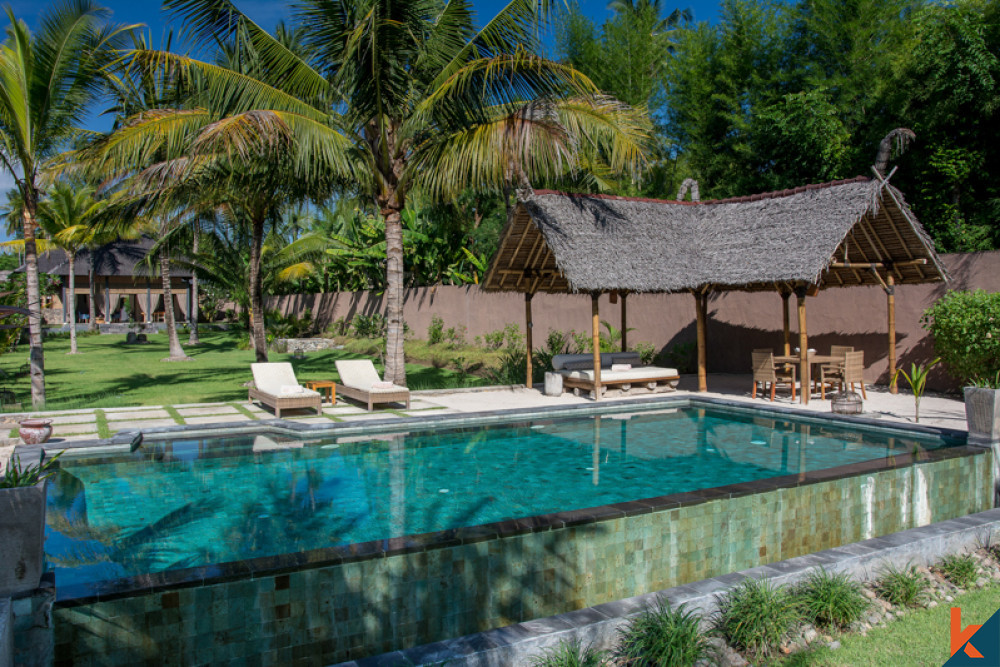 Absolute Beachfront Amazing Villa for Sale close to Gili Islands