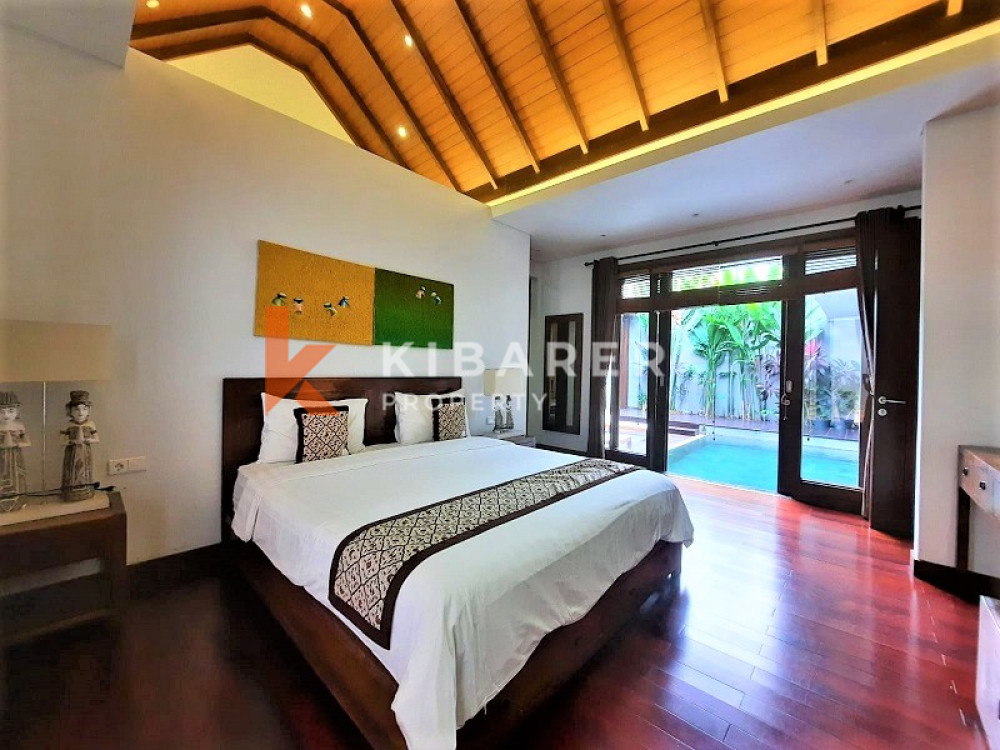Cozy Three bedrooms Enclosed Living Villa in Mertanadi-Seminyak