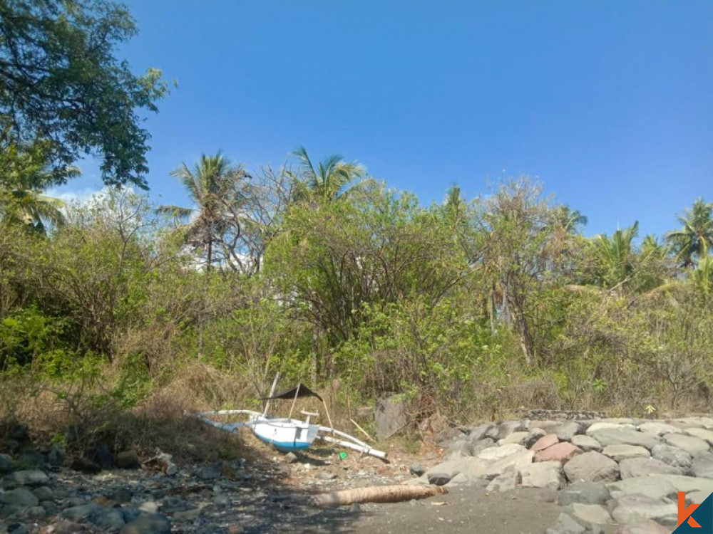 Beachfront Spacious Land for Sale in Singaraja