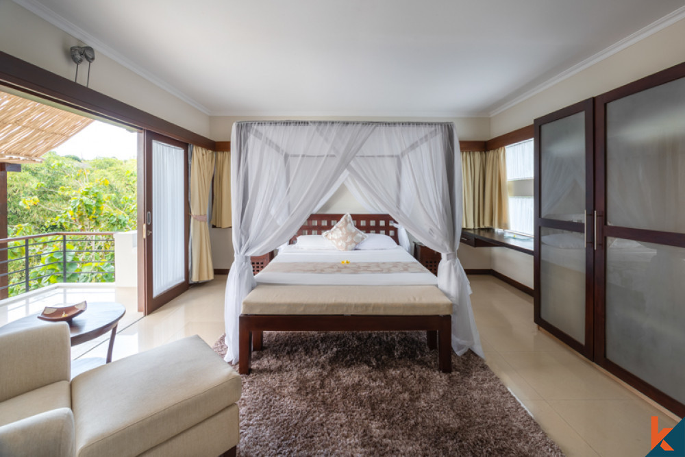 Villa Tiga Kamar Tidur Freehold Indah Dijual di Pecatu