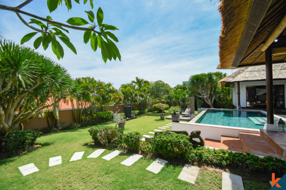 Amazing Villa with Spacious land for Sale in Ungasan