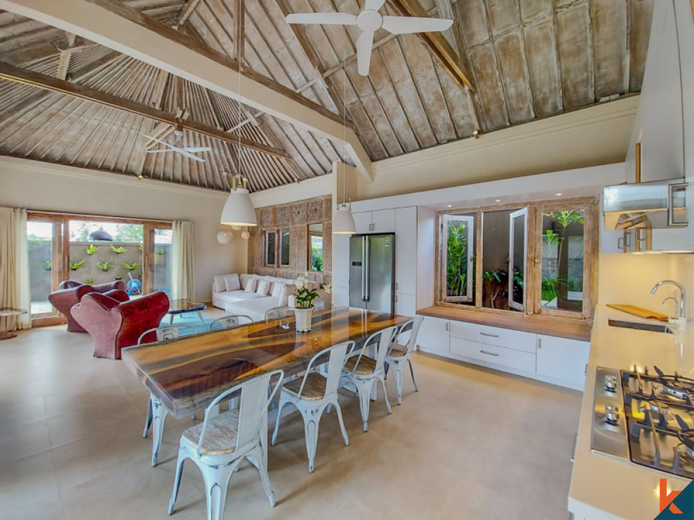 Villa neuve en pleine propriété à vendre à Kedungu