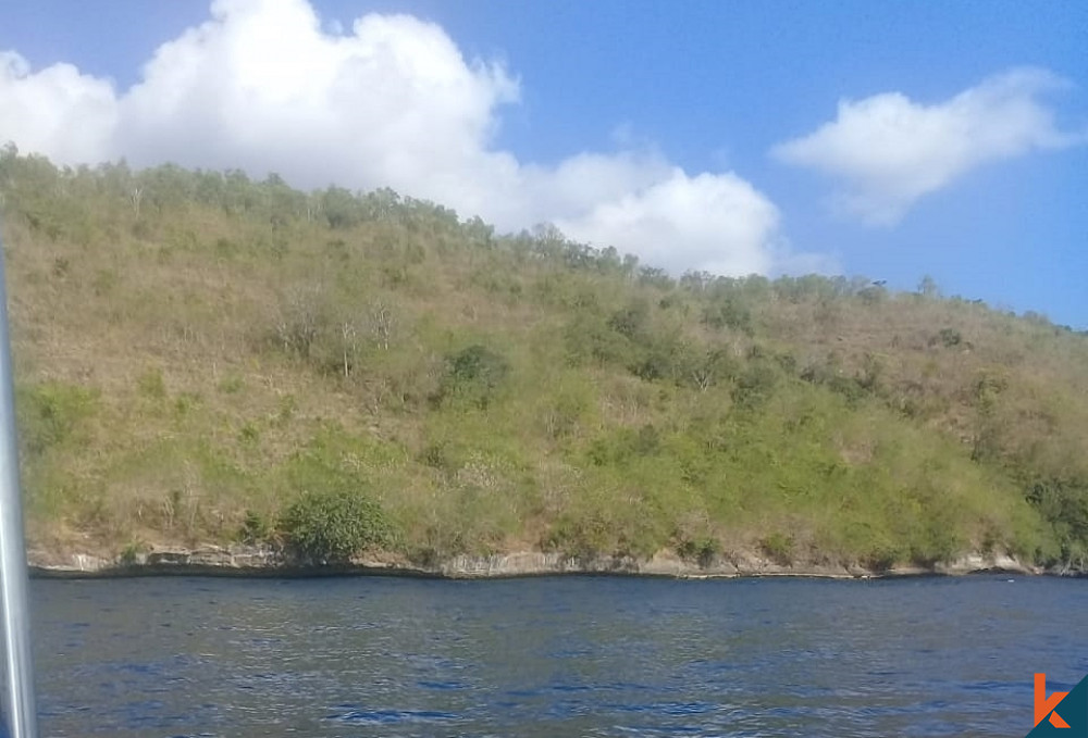 Beautiful Ocean Front Land in Nusa Penida for Sale