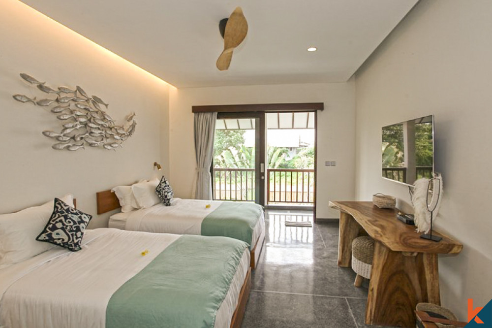 Villa confortable de deux étages et cinq chambres à vendre à Berawa