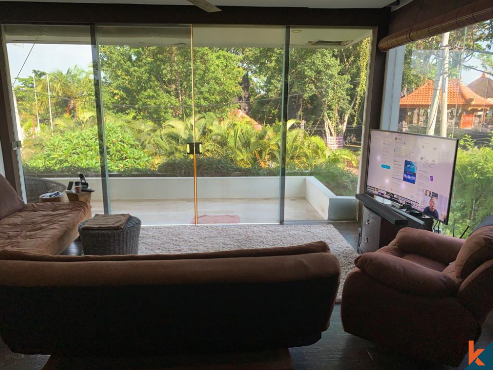 Dijual Smart Villa Mewah 3 Kamar Tidur Jauh dari Pantai di Berawa