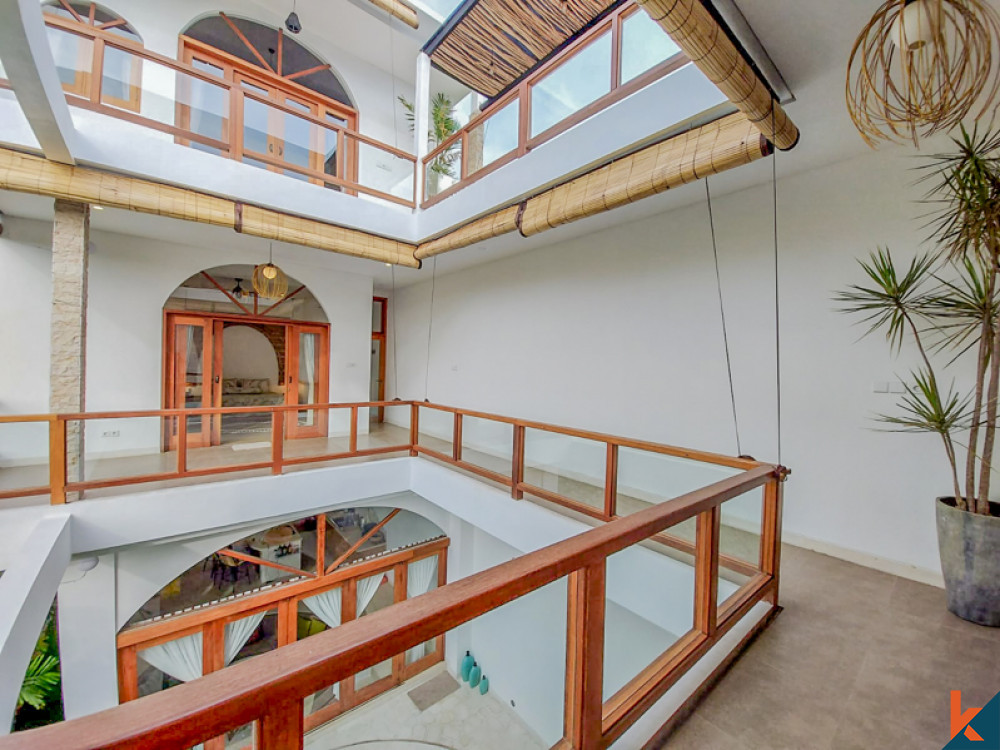 Villa neuve et élégante de trois chambres en pleine propriété à vendre à Berawa
