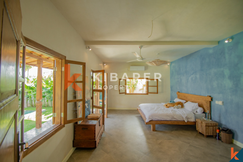 Brand New Stylish Five Bedrooms Closed Living Mansion Di Umalas