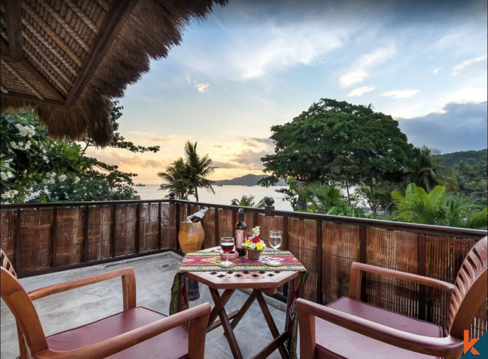 Beachfront Three Bedrooms Villa for Sale in Candidasa