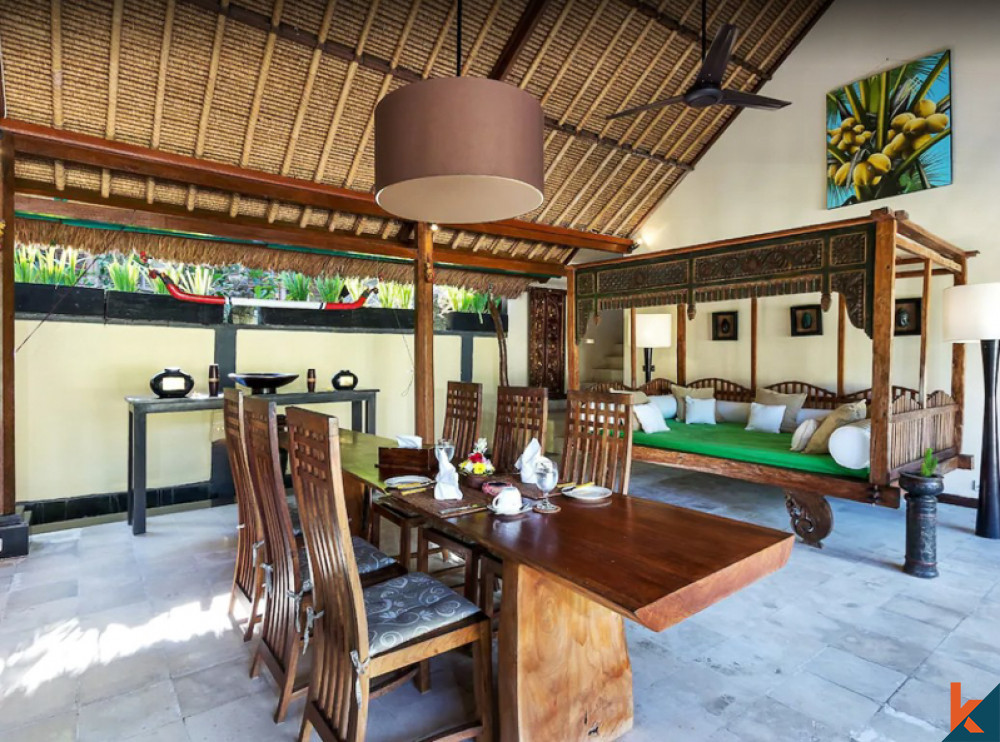 Beachfront Three Bedrooms Villa for Sale in Candidasa