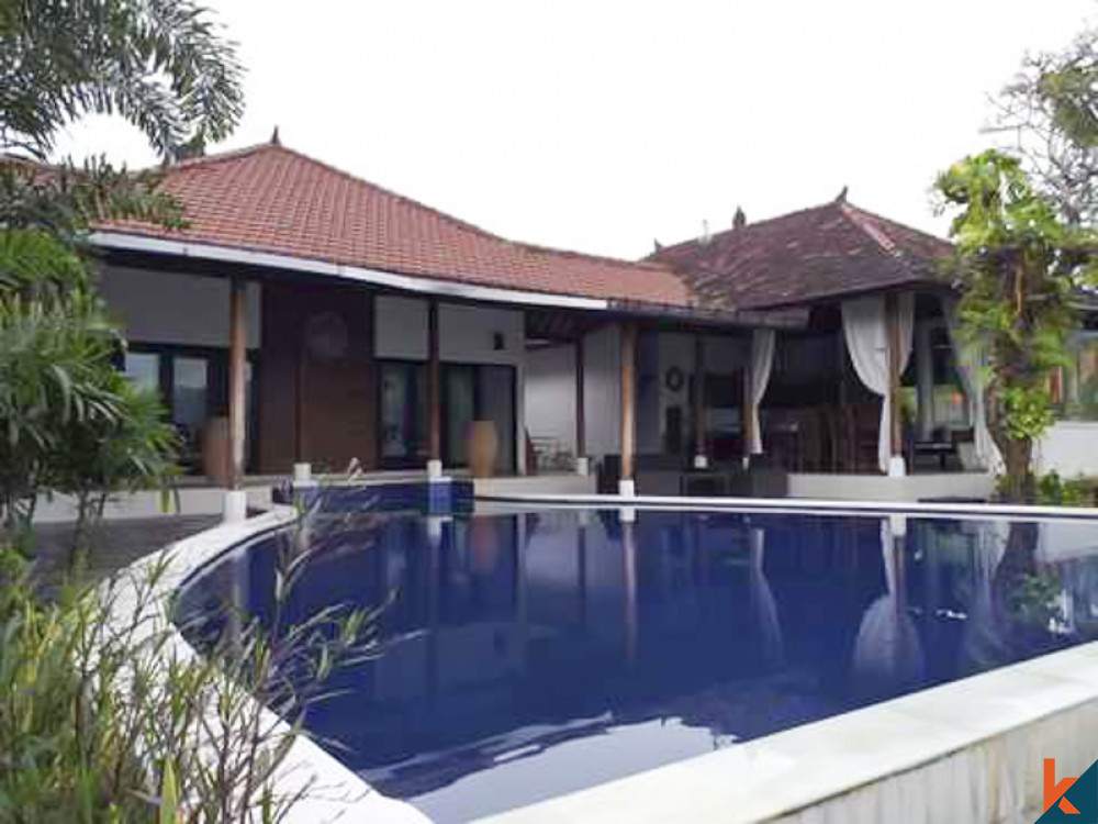 Five Bedrooms Villa With Spacious Land for Sale in Lovina