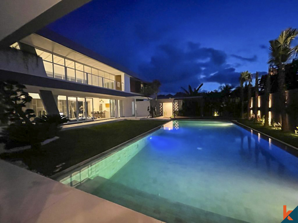 Brand New Four Bedrooms Freehold Villa for Sale in Uluwatu