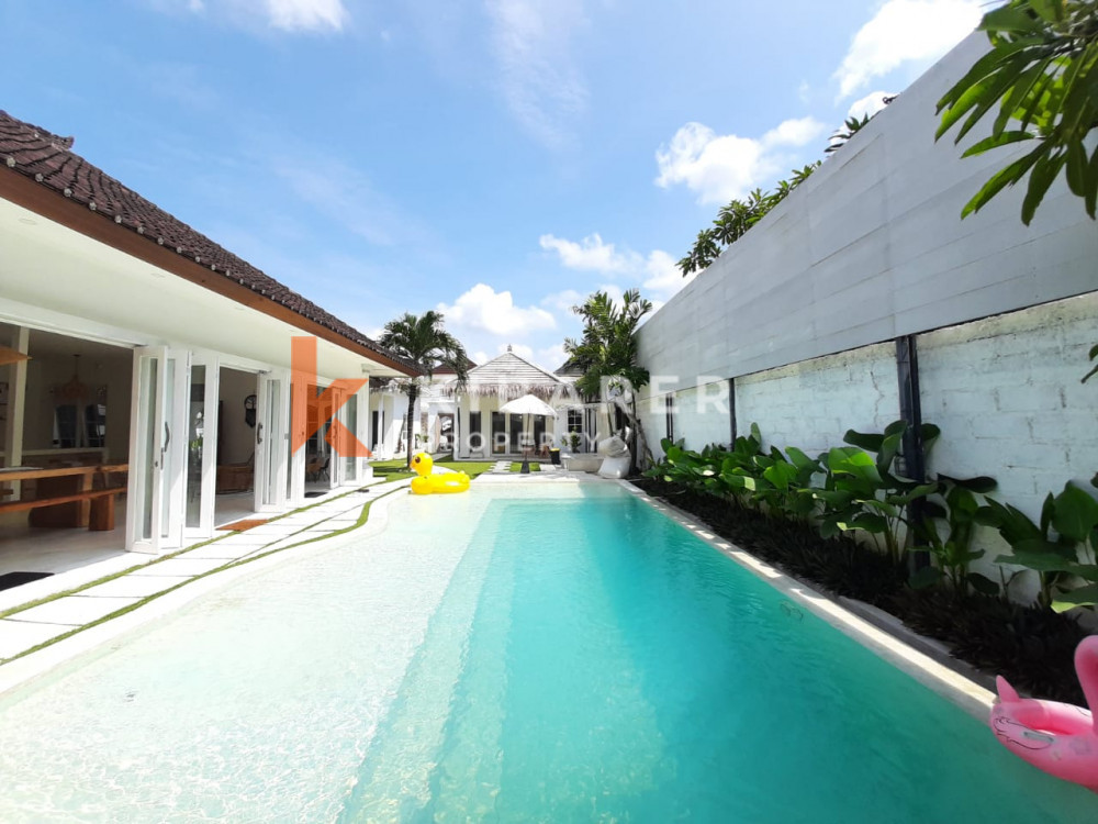 Brand New Stunning Five Bedroom Villa situated in Denpasar