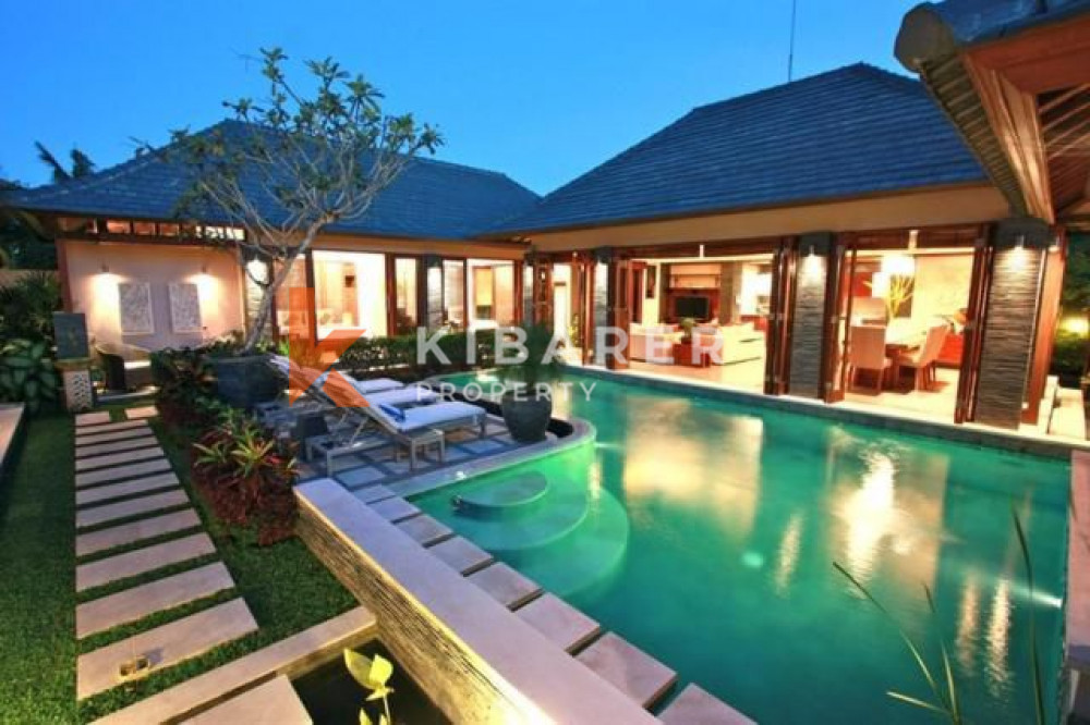 Beautiful Three Bedroom Enclosed Living Villa in Canggu (This villa will be available in the middle of February 2024)