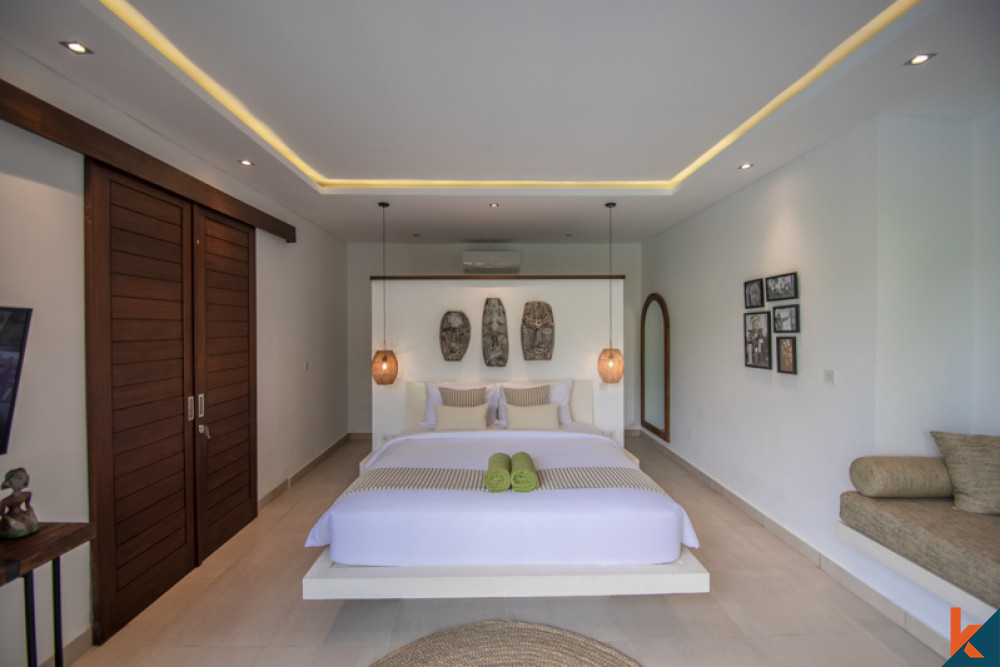 Luxury Three Bedrooms Villa With Rice Field View and Five Star Amenities