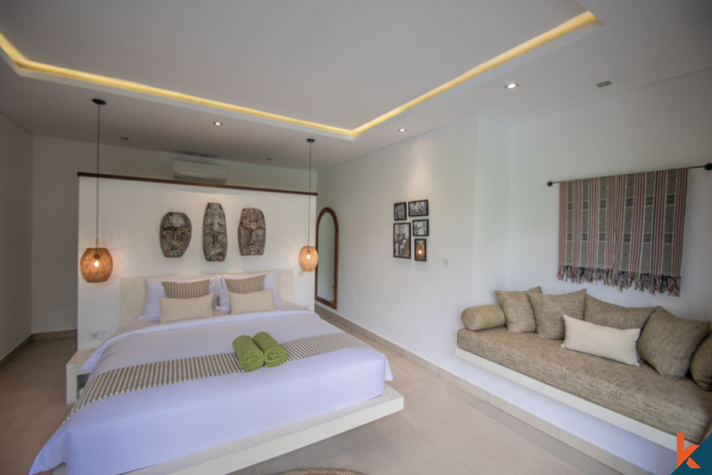 Luxury Three Bedrooms Villa With Rice Field View and Five Star Amenities