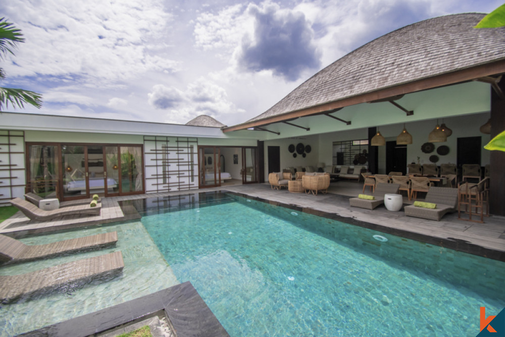 Luxury Three Bedrooms Villa With Rice Field View and Five Star Amenities