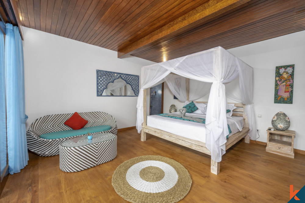 Prochain Joglo moderne de deux chambres près de la plage de Berawa