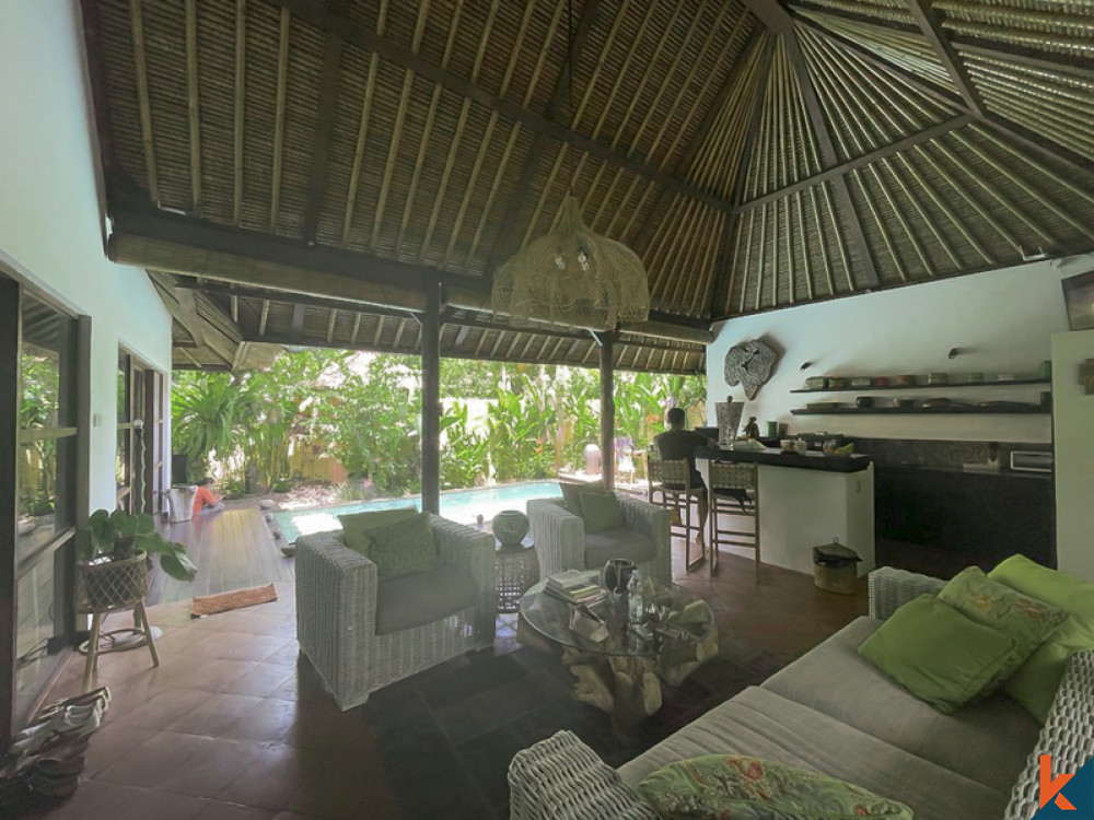 Traditional Two Bedrooms Villa for Sale in Ungasan