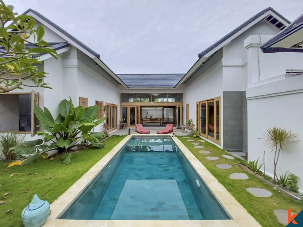 Charming Three Bedrooms Villa for Lease in Pererenan