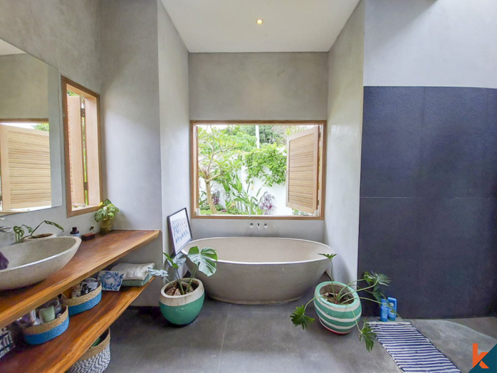 Charming Three Bedrooms Villa for Lease in Pererenan