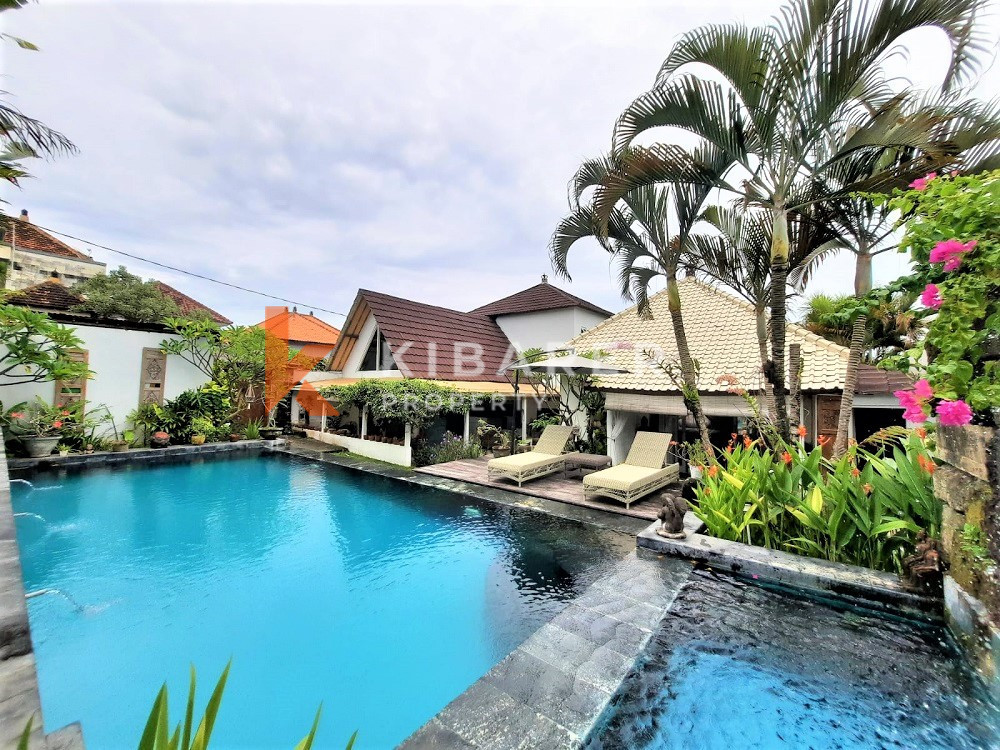 Homey Three Bedrooms Closed Living villa In Umalas(available end of august)