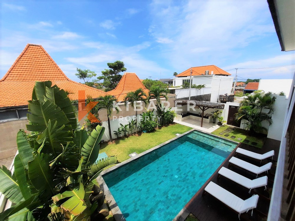 Amazing Design Four Bedrooms Enclosed Living Villa In Kayu tulang-Canggu