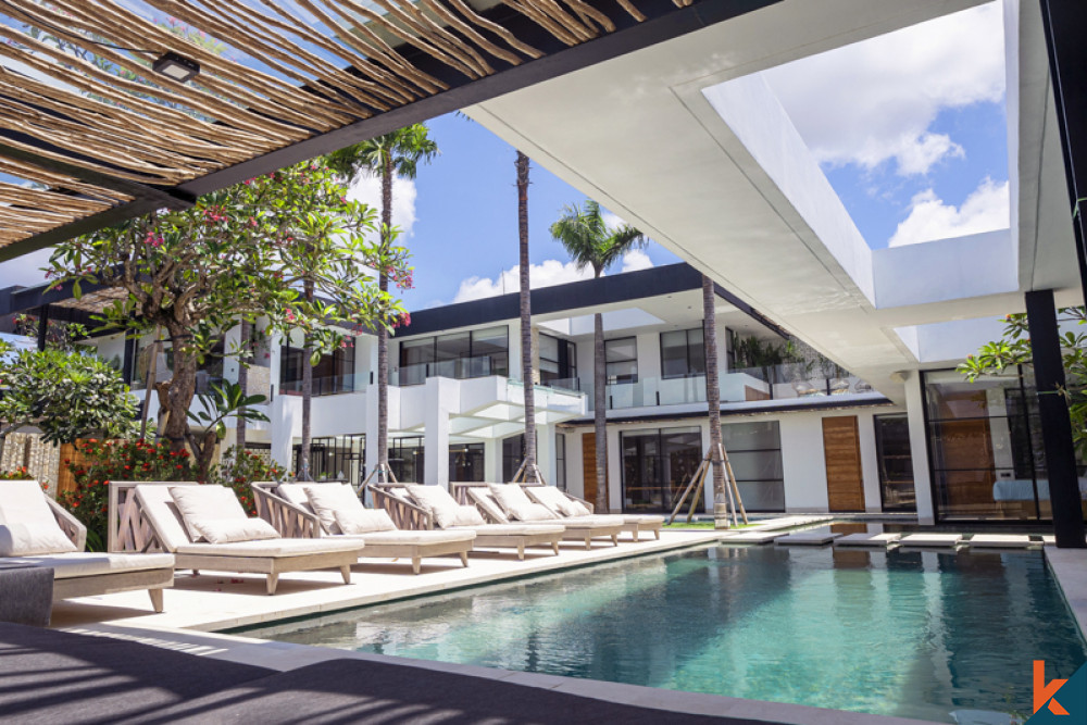 Luxurious Freehold Modern Designer Villa for Sale in Canggu