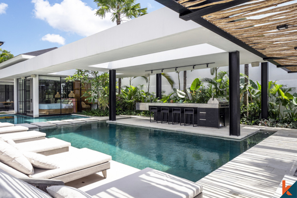 Luxurious Freehold Modern Designer Villa for Sale in Canggu