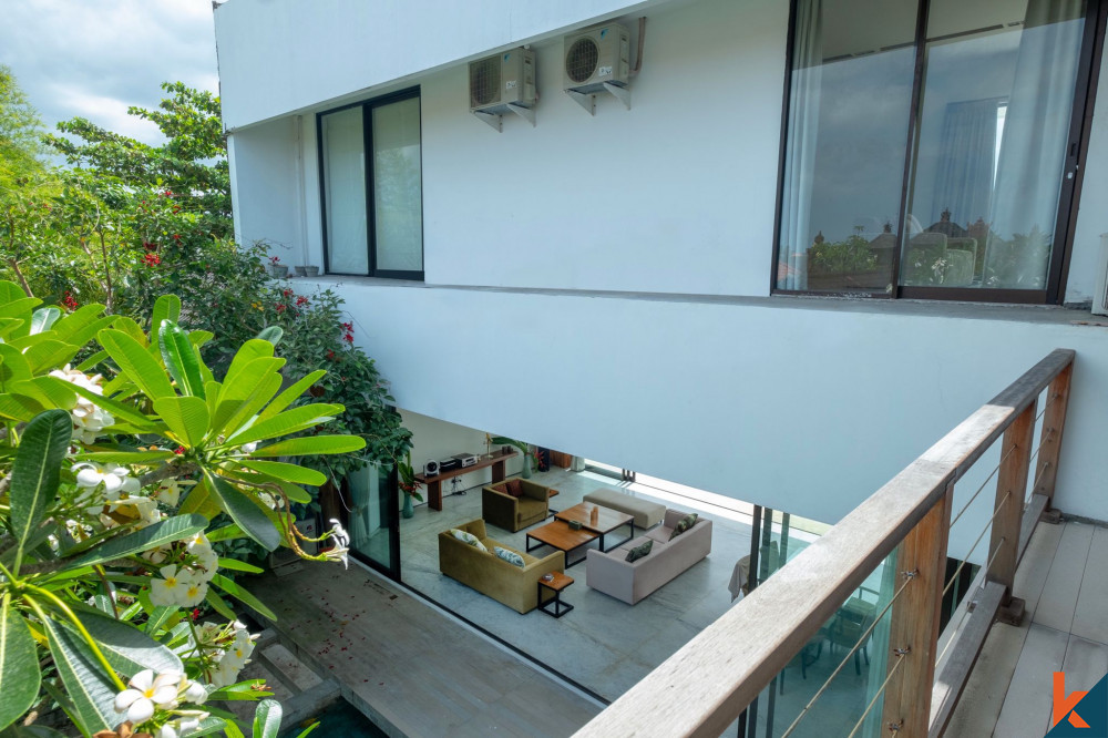 Spacious and Stylish 4 Bedroom Villa in Kerobokan for Sale