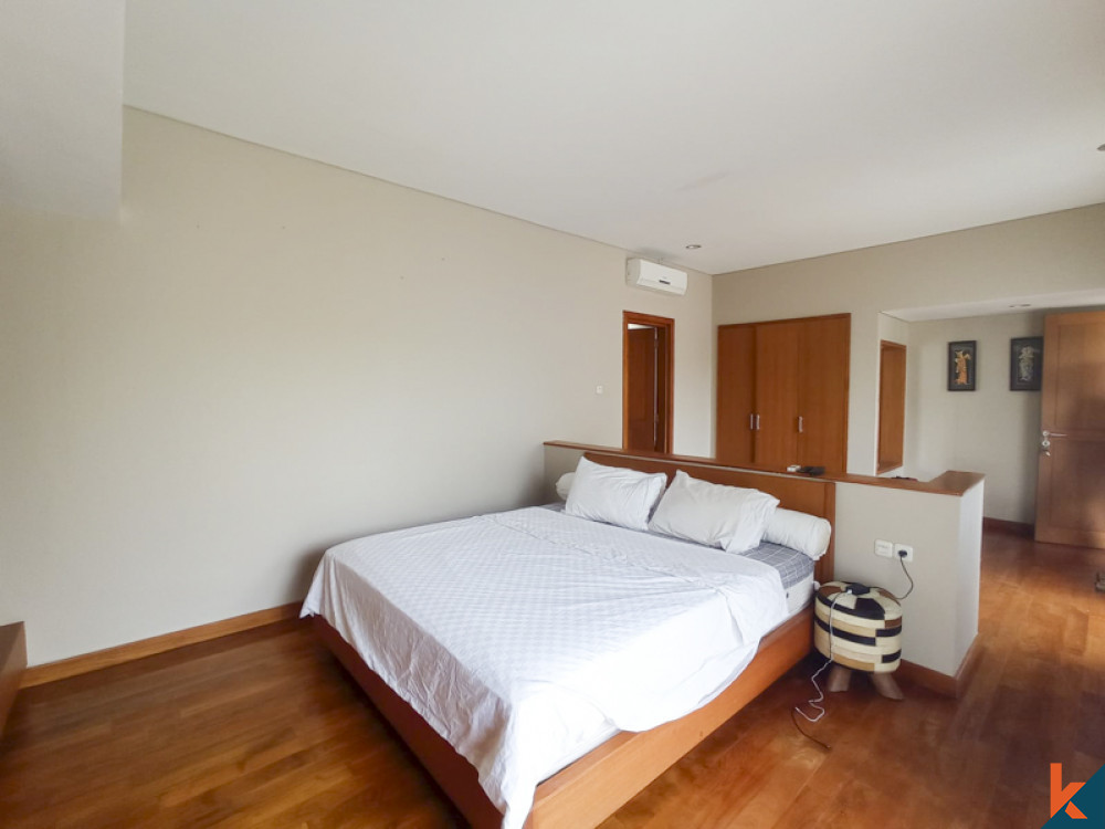 Disewakan Villa 3 Kamar Tidur Nyaman di Seminyak