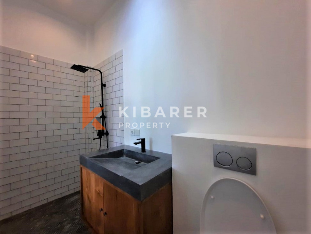 Ocean and Sunset View One Bedrooms Apartment in Pererenan