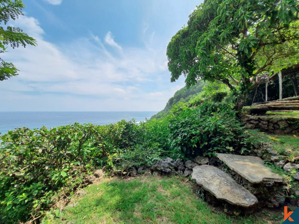 Cliff top investment opportunity 2.8 HA with amazing views and access
