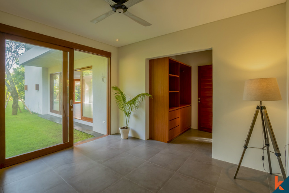 Villa neuve de trois chambres à louer à Sanur