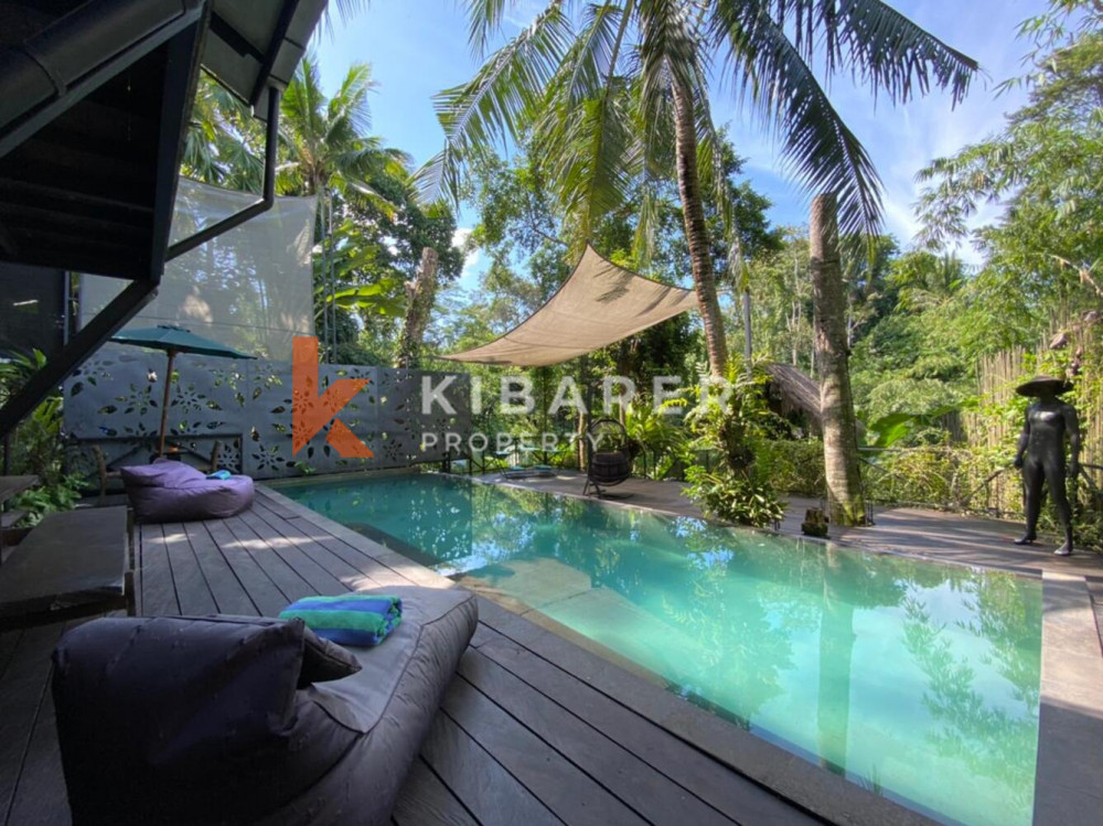 Wonderful Three Bedroom Riverside Villa Situated in Nyanyi