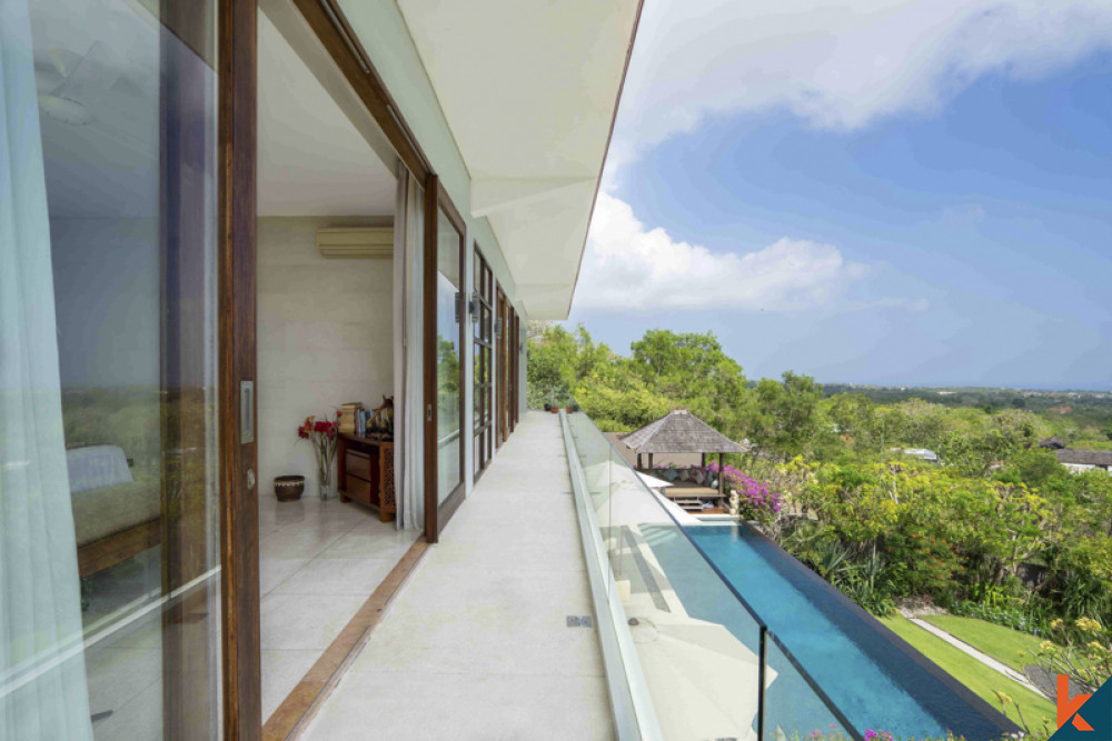 Villa élégante et magnifiquement avec vue imprenable à vendre à Pecatu