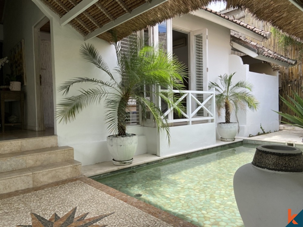Beautiful Tropical and Traditional Style Villa in Berawa with View for Sale