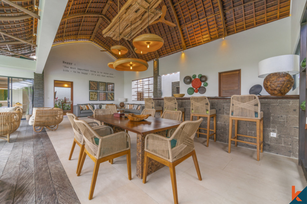 Luxury Two Bedrooms Villa With Rice Field View and Five Star Amenities