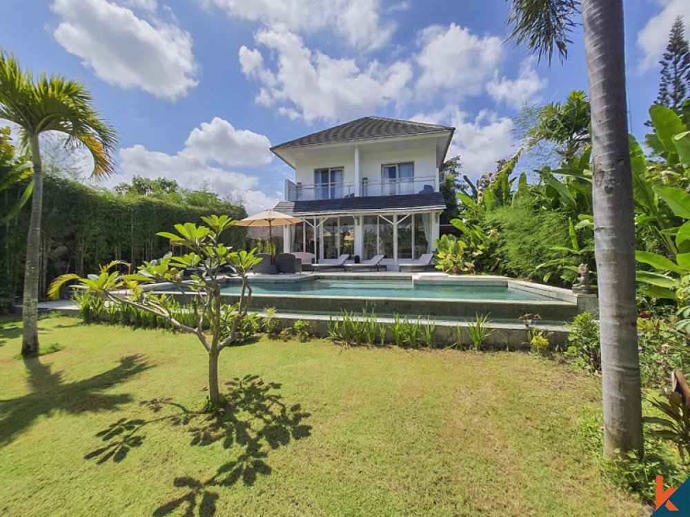 Tropical Leasehold Villa in The Heart of Umalas